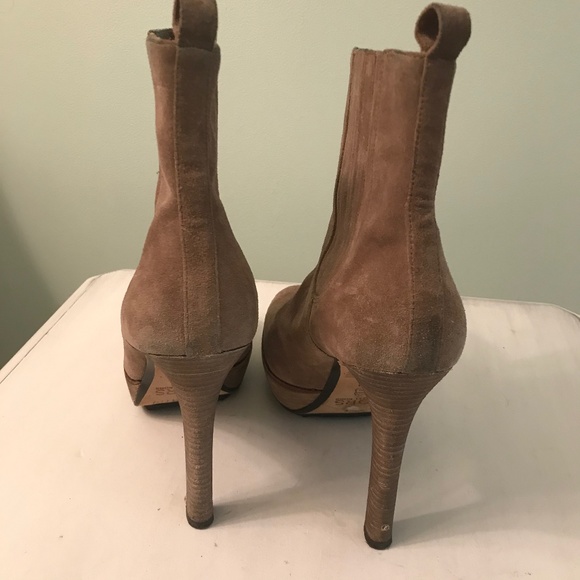 Kors Michael Kors brown suede booties - Picture 4 of 15